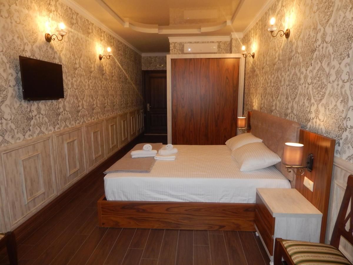 Отель Hotel MELINI Батуми-13