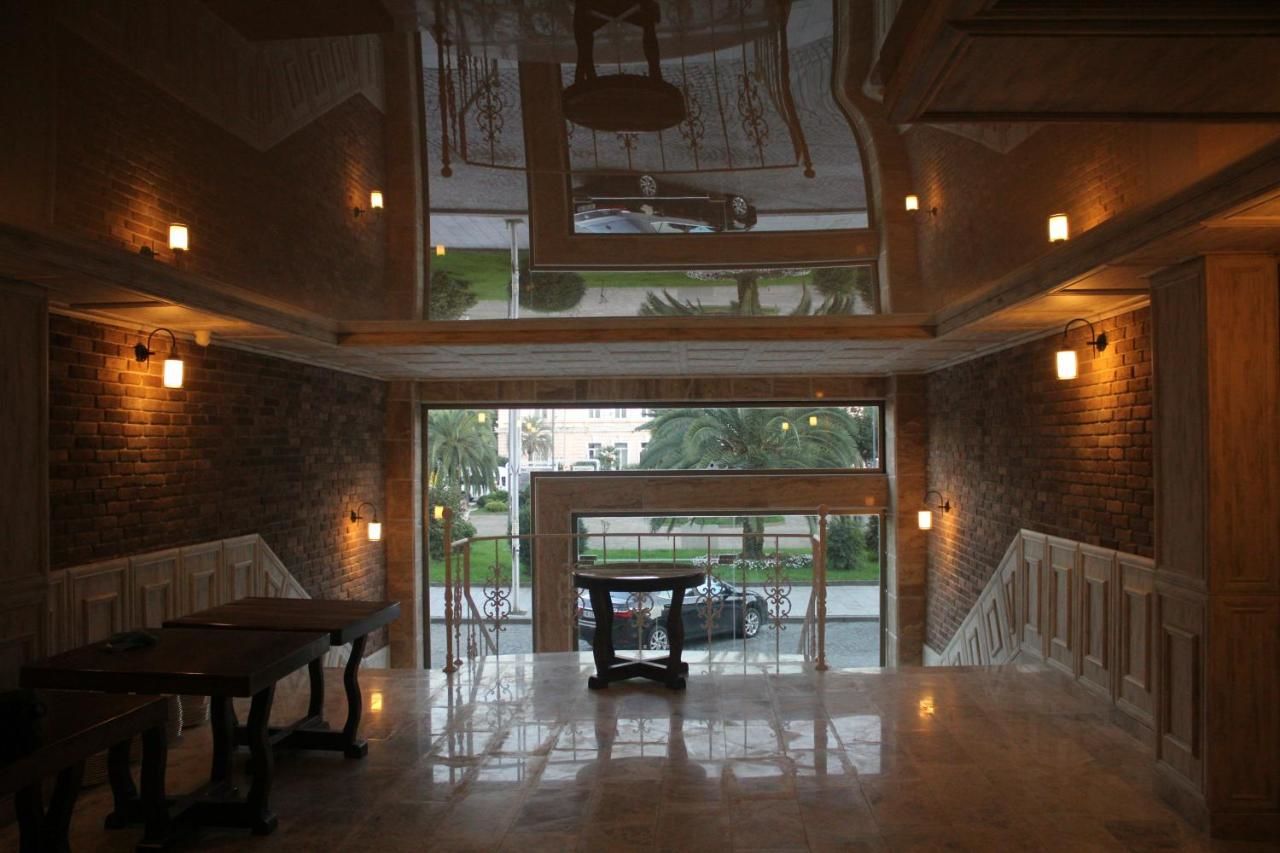 Отель Hotel MELINI Батуми-33