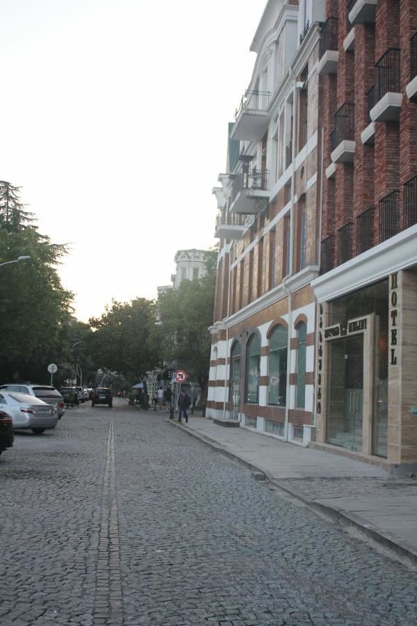 Отель Hotel MELINI Батуми